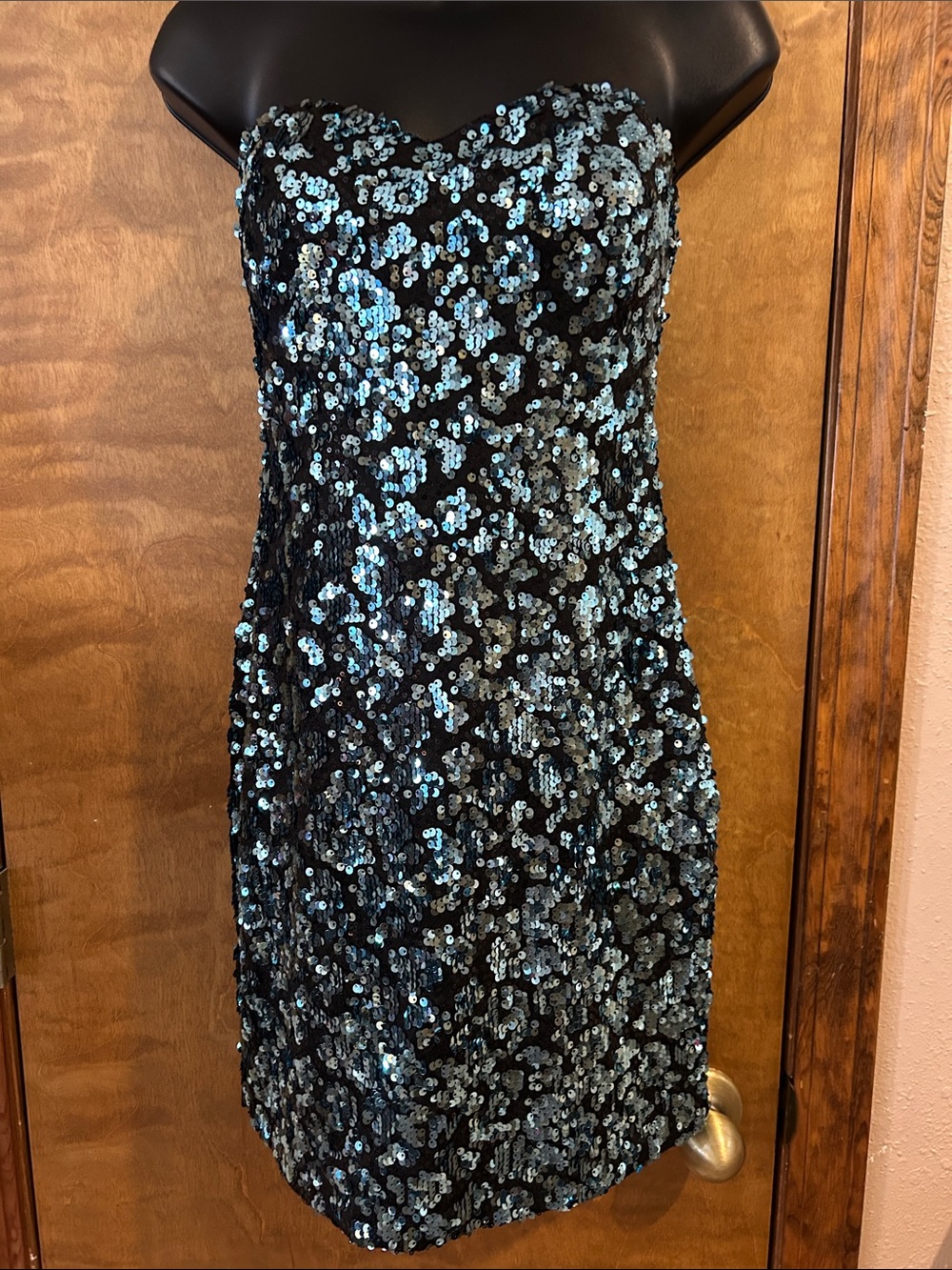 Strapless Sequin Homecoming Dress in Black and Light Blue